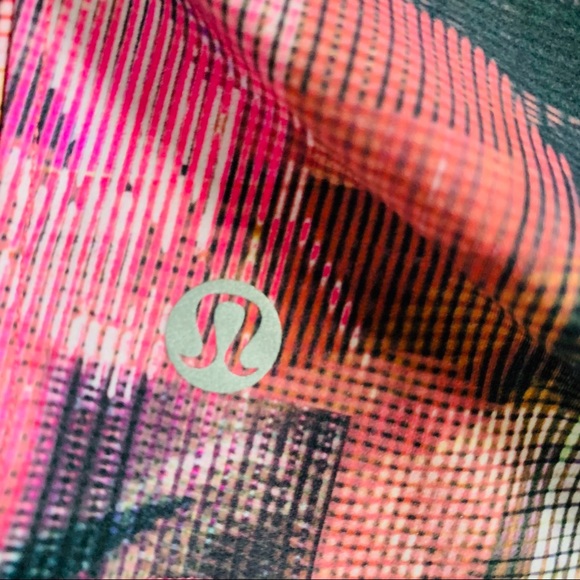 On pace short lululemon nulux size 4 size 6 - Picture 5 of 6